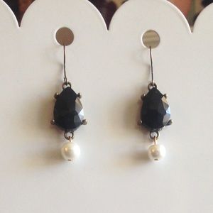 Black Teardrop Drop Earrings With Faux Pear Bead